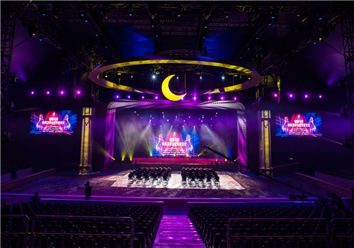 在租賃燈光音響設(shè)備時應(yīng)注意哪些